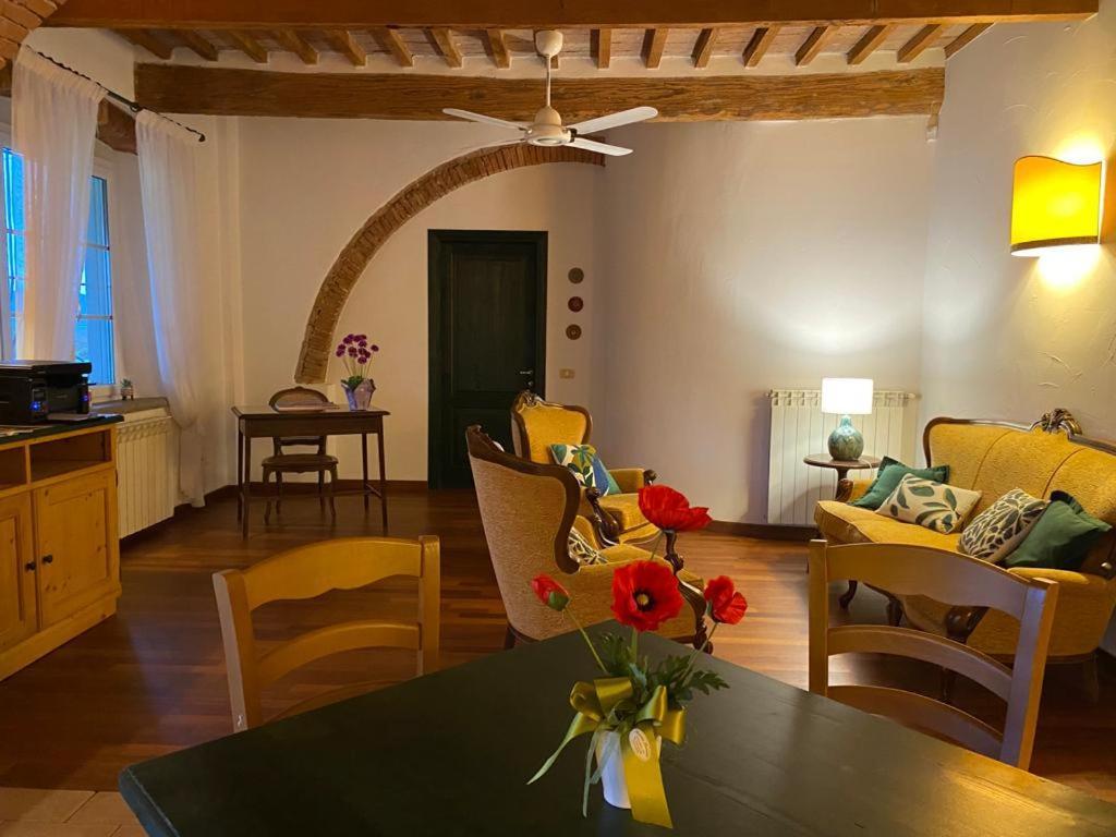 Aparthotel Il Casale Delle Rose Paganico  Zewnętrze zdjęcie